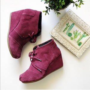 Toms Shoes - TOMS Suede Desert Wedge Ankle Boot Toms Shoes - TOMS Suede Desert Wedge Ankle Boot
